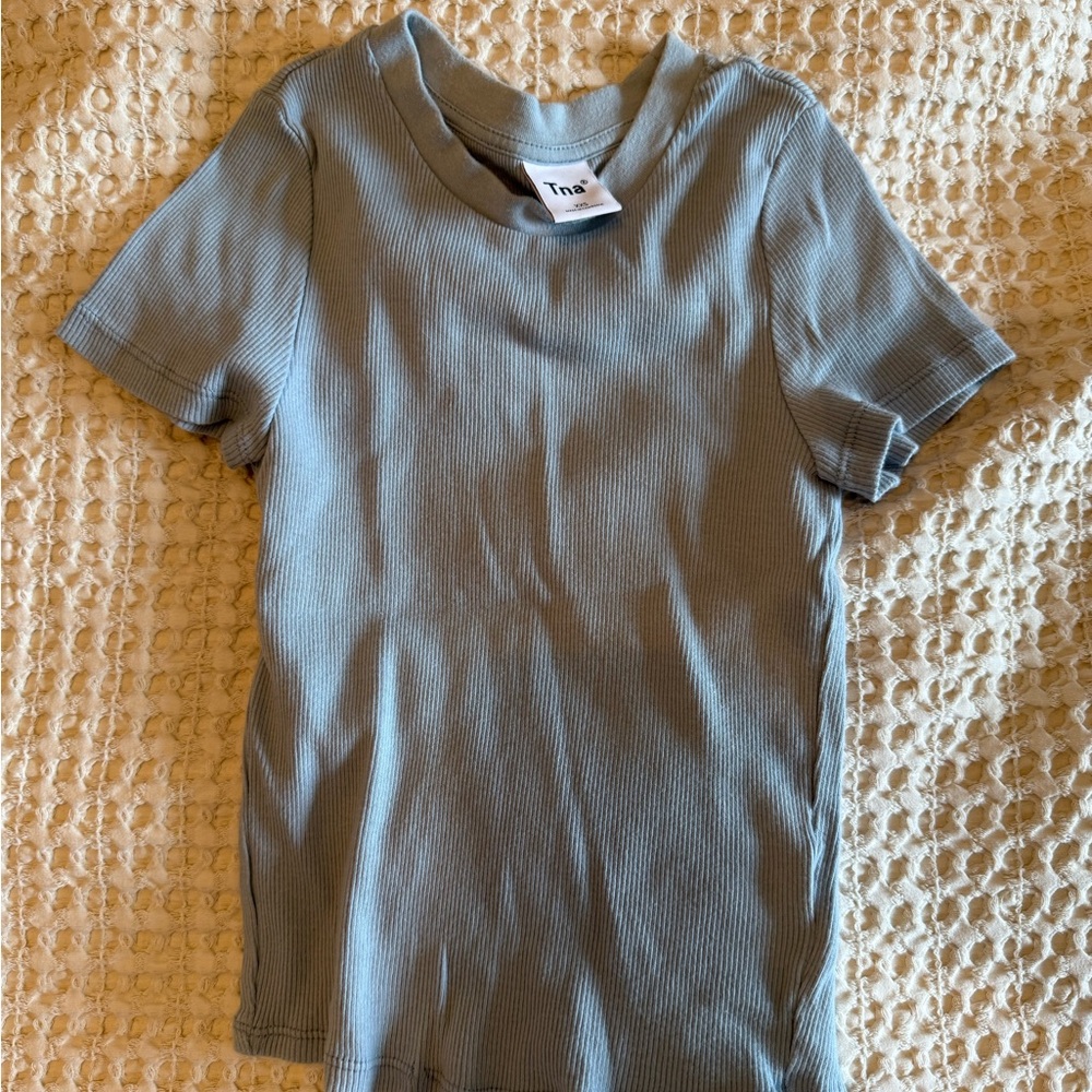 TNA Heather Gray Ribbed Tee